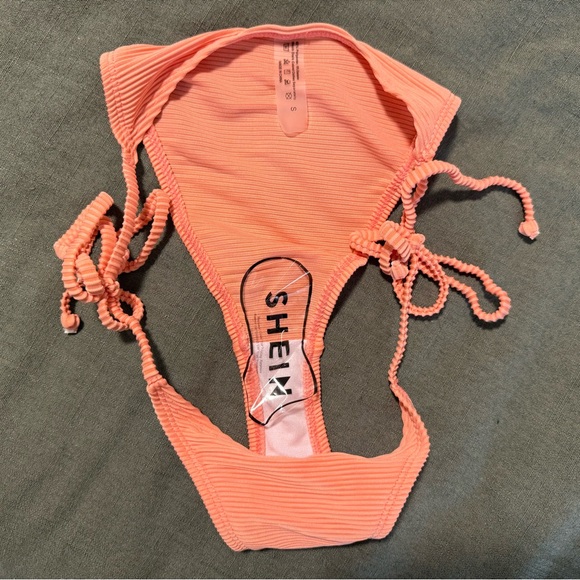 Coral Ribbed Bikini Set - Picture 5 of 7